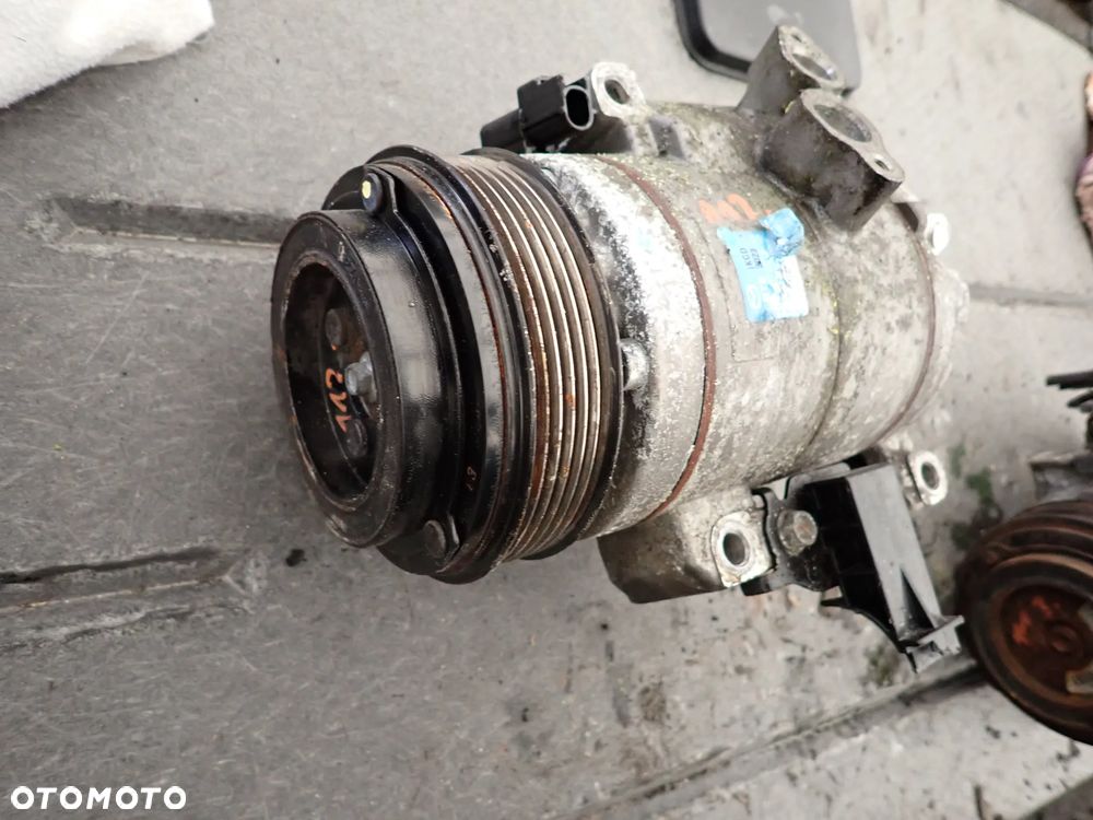 MAZDA 2.2 D SPRĘŻARKA KLIMATYZACJI GHT6 - 5