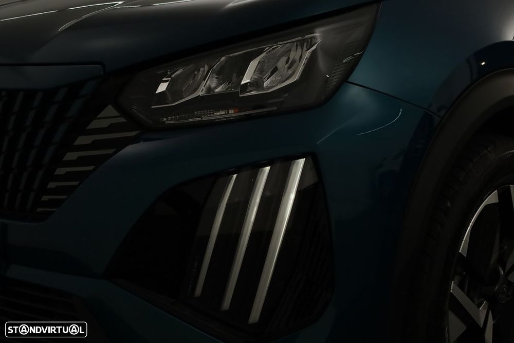 Peugeot 2008 1.2 PureTech Allure - 6
