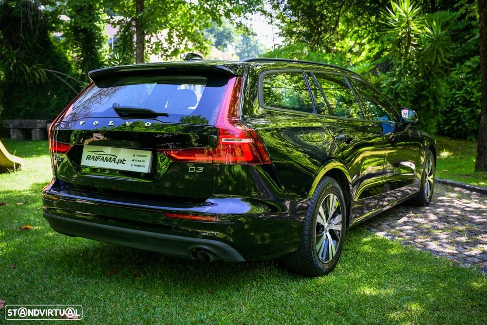 Volvo V60 2.0 D3 Momentum - 10
