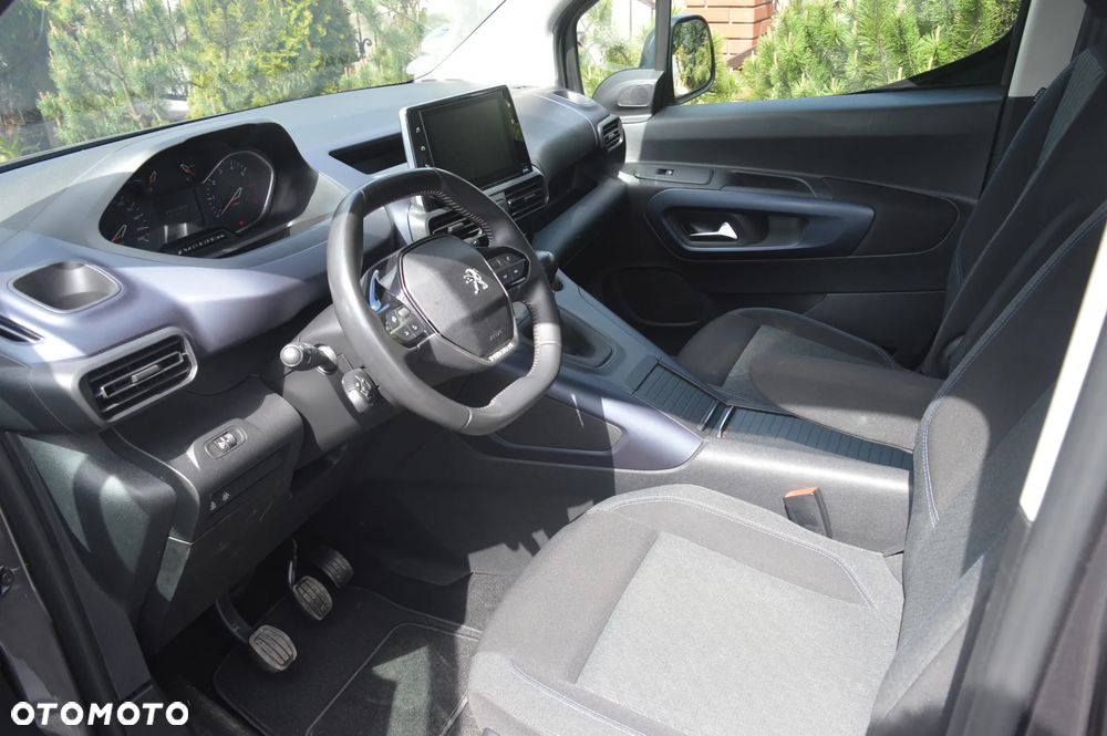 Toyota Proace City - 7