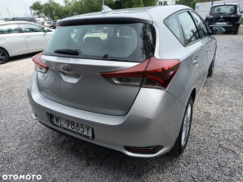 Toyota Auris 1.33 VVT-i Life - 15