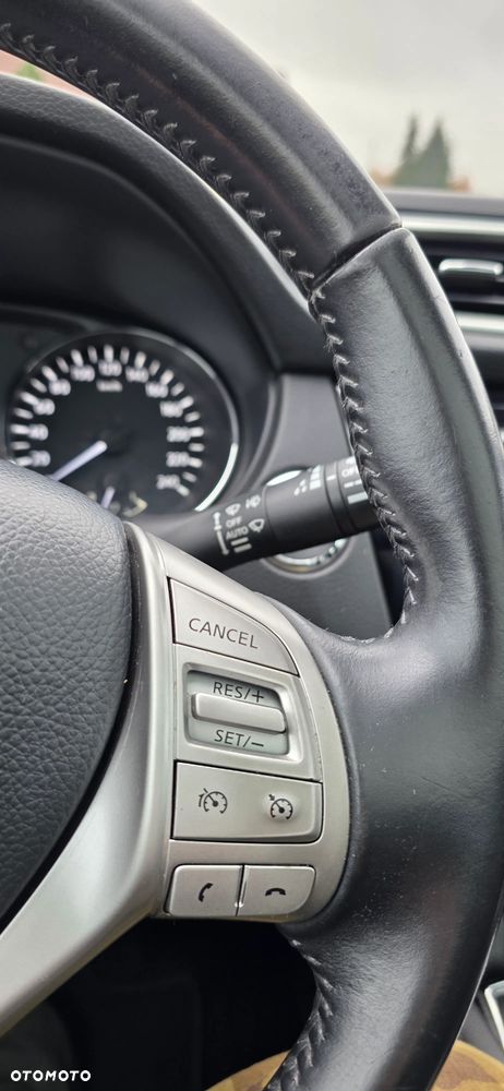 Nissan Qashqai 1.6 DIG-T Tekna - 19