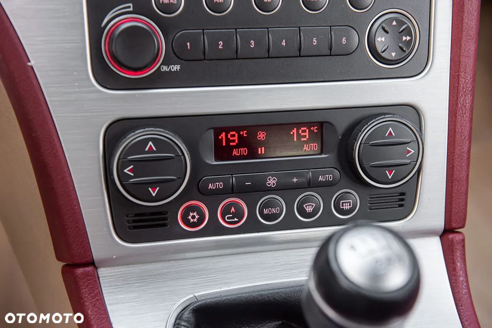 Alfa Romeo Brera 2.4 JTDM 20V DPF - 22