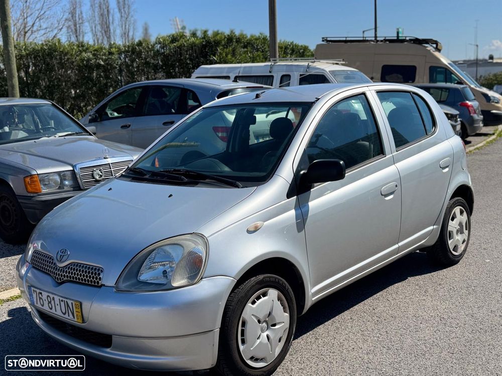 Toyota Yaris 1.0 Terra - 2