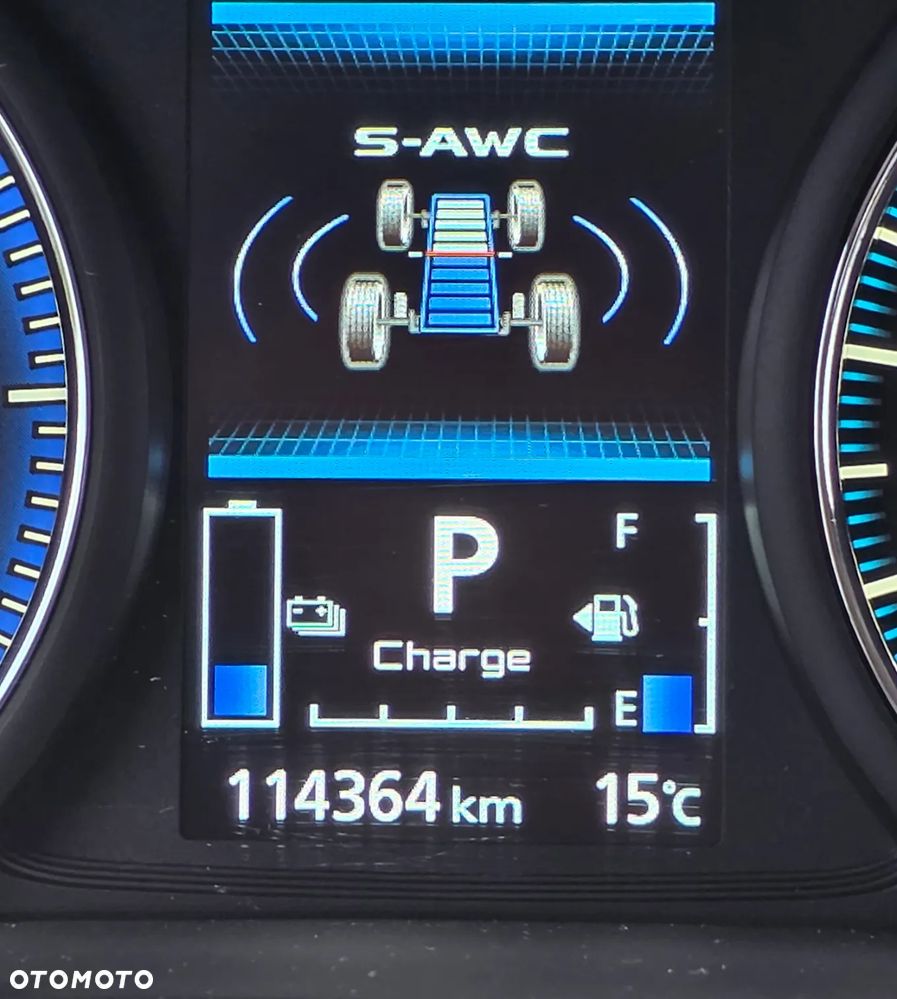 Mitsubishi Outlander 2.4 4WD Plug-In Hybrid Diamant - 29