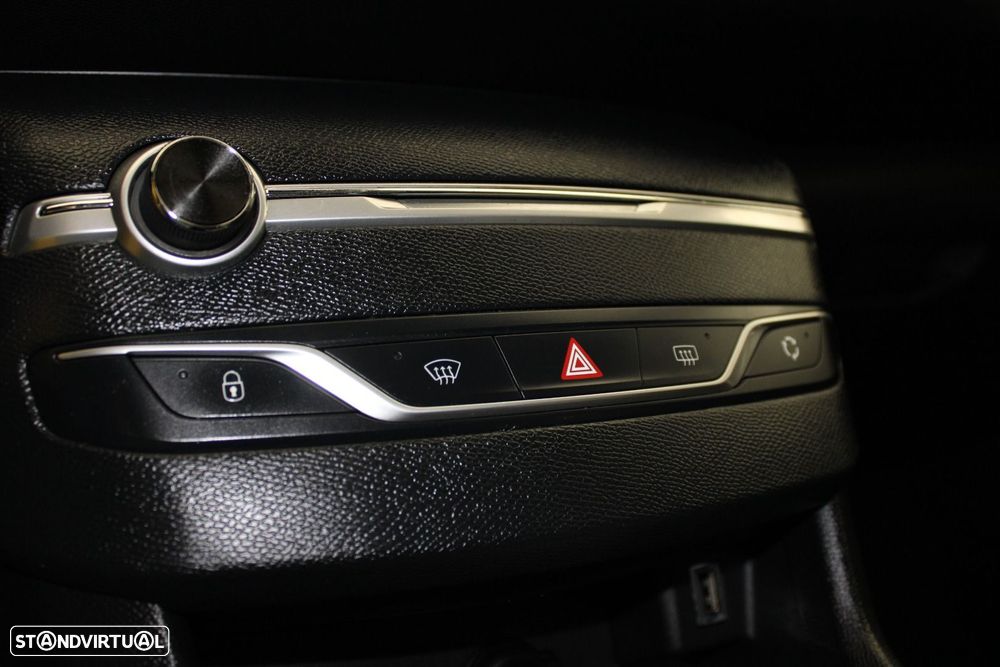 Peugeot 308 SW 1.5 BlueHDi Style - 21