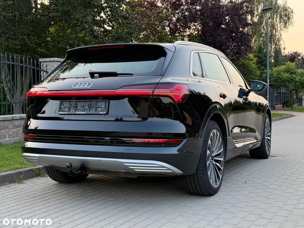 Audi e-tron 55 Quattro Advanced - 8