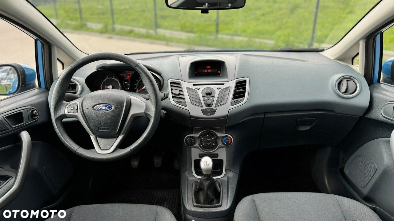 Ford Fiesta 1.25 Ambiente - 21
