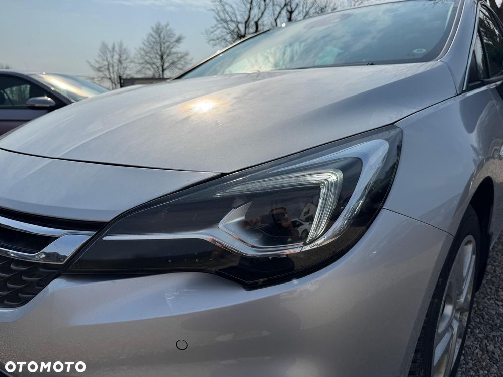 Opel Astra 1.4 T Dynamic - 18
