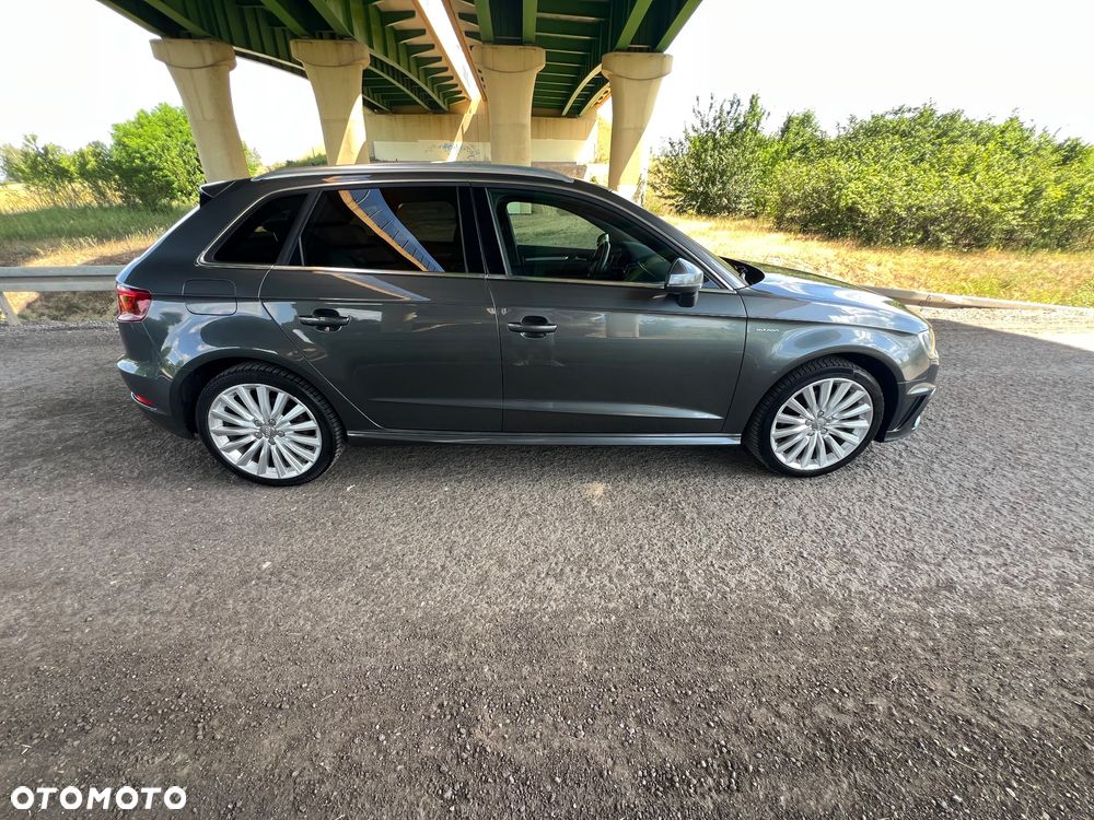 Audi A3 Sportback 1.4 TFSI e-tron S line Sportpaket - 7