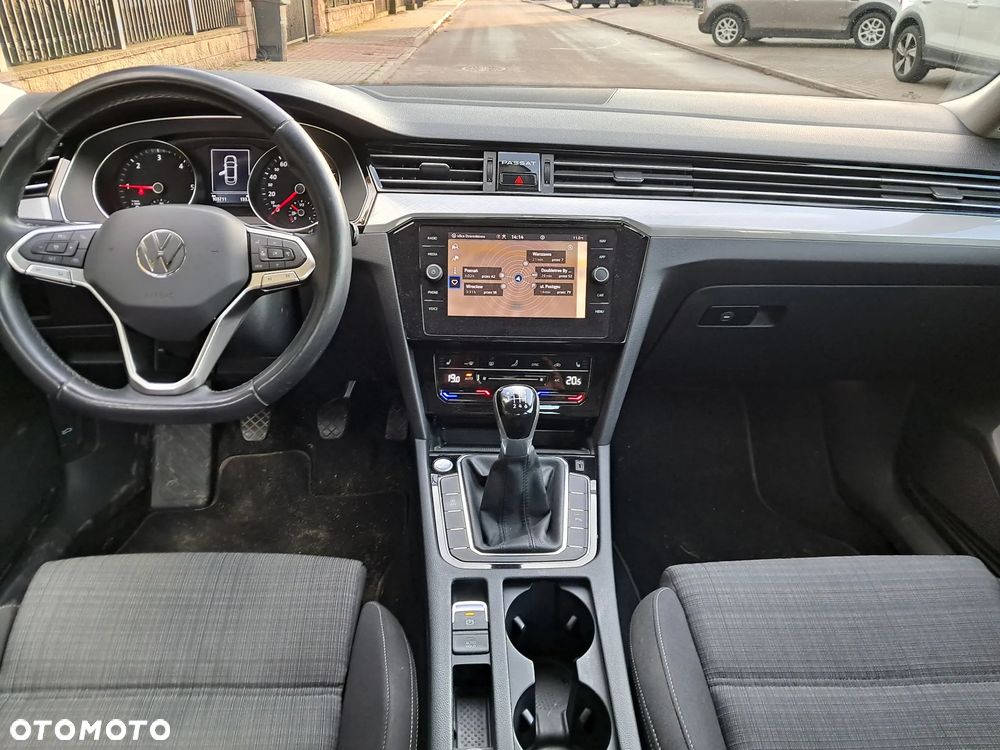 Volkswagen Passat 2.0 TDI EVO Business - 14