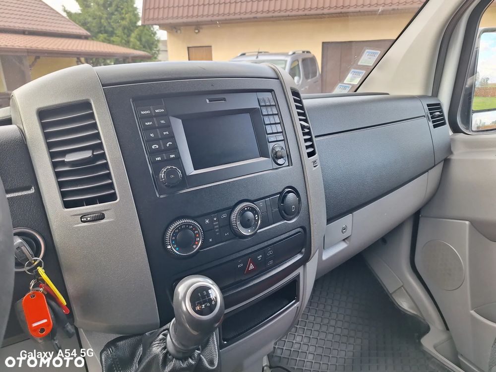 Mercedes-Benz Sprinter - 7