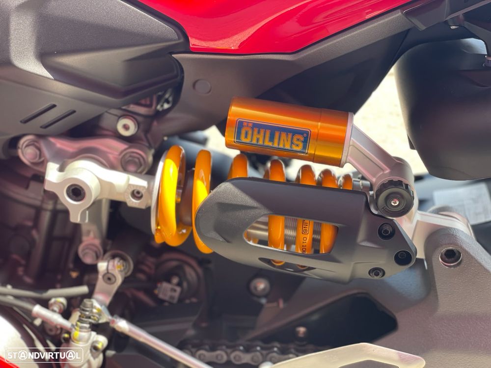 Ducati Panigale V2 S - 8