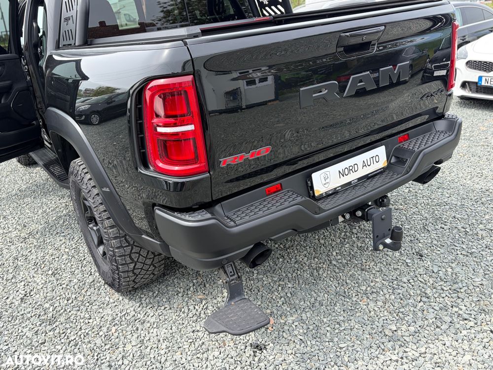 Dodge RAM - 28