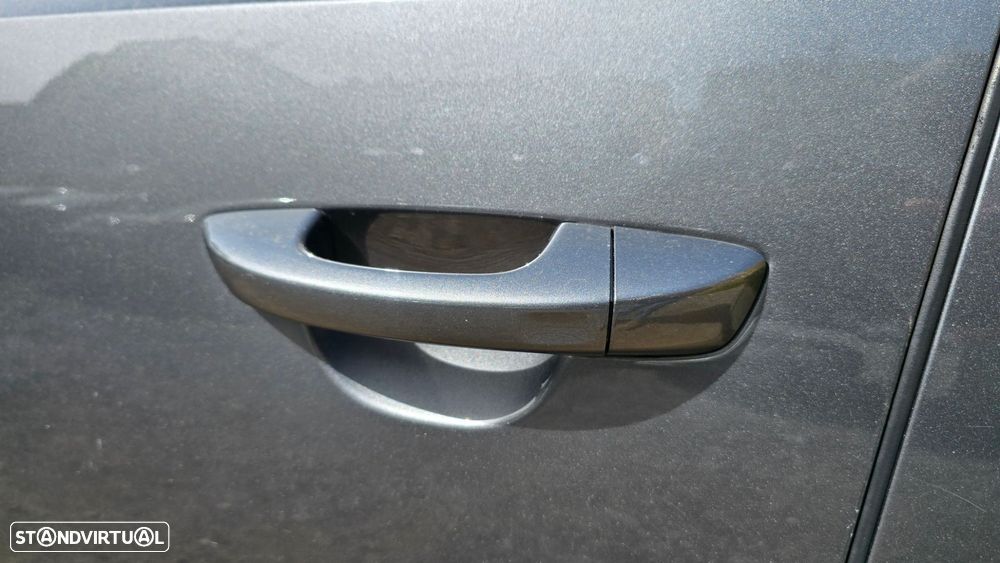 VW Sharan 2.0 TDI Blue Highline - 60