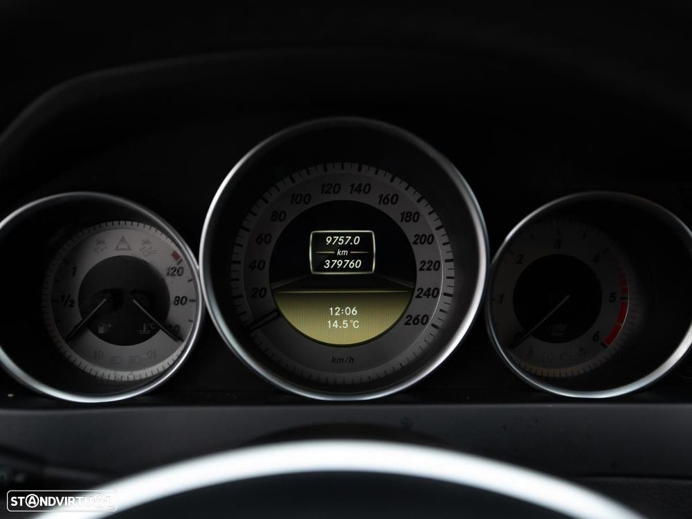 Mercedes-Benz C 220 - 21