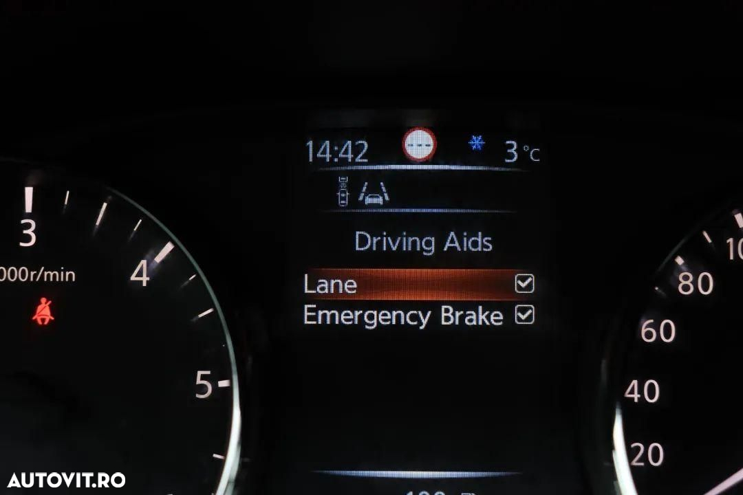 Nissan Qashqai 1.6 DCI Start/Stop 4X4-i Tekna - 16