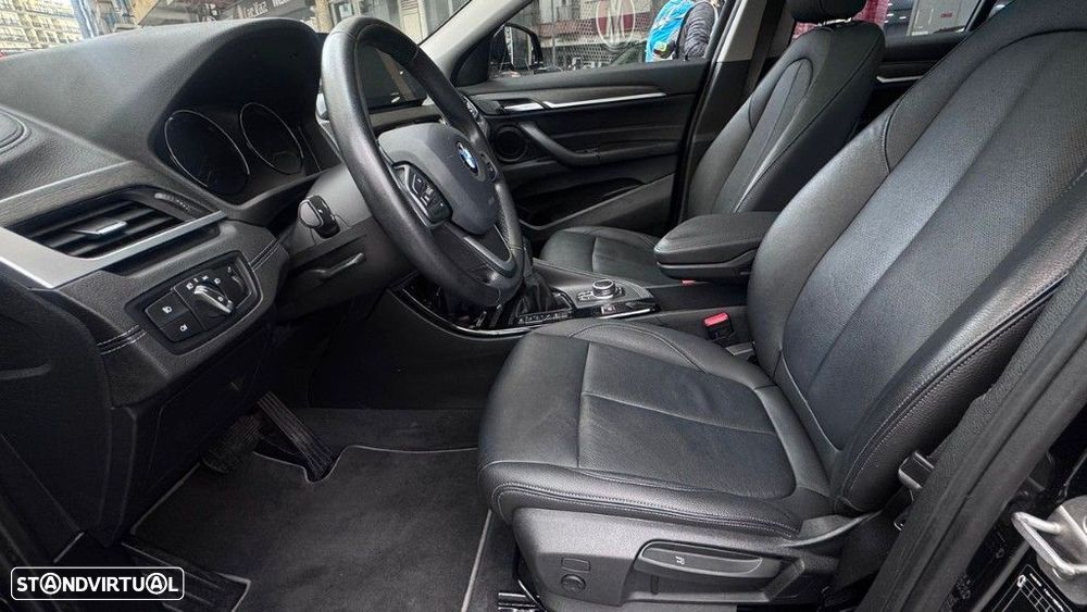 BMW X2 25 e xDrive - 12