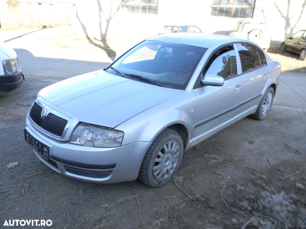 Dezmembrari  Skoda SUPERB 1 (3U)  2001  > 2008 1.9 TDI Motorina - 1