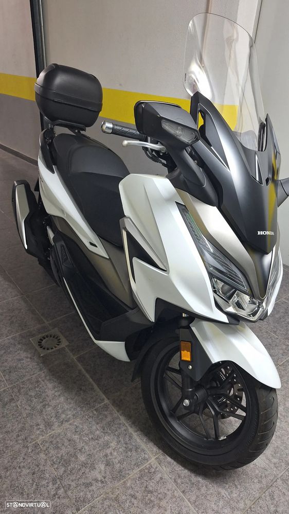 Honda Forza - 5