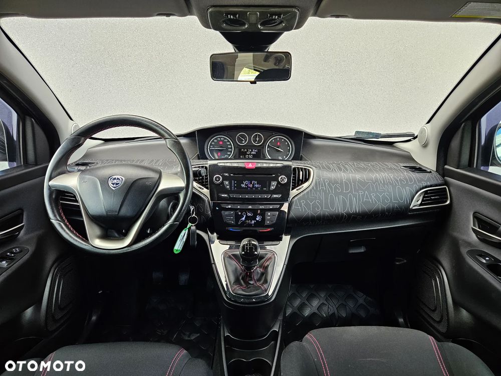 Lancia Ypsilon 1.2 8V Gold S&S - 5