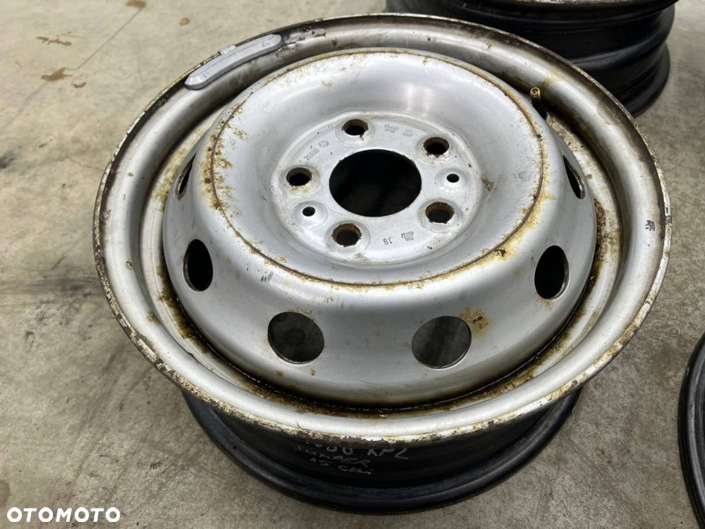 Felgi Citroen Jumper Ducato Boxer Movano 15 cali 6jx15 ET68 5x118 felgi stalowe KOMPLET KFZ 8877 - 4