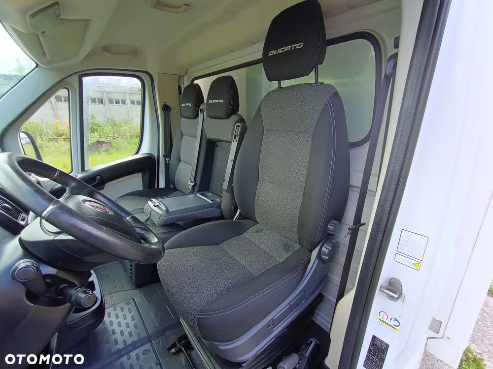 Fiat Ducato Maxi KONTENER 2.3 Multijet 177kM, manual 2018 rok WEBASTO, rozstaw MAXI 4,03m SPRAWNY!!! - 29