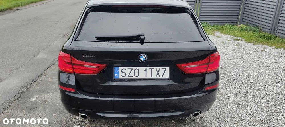 BMW Seria 5 520d Touring - 14