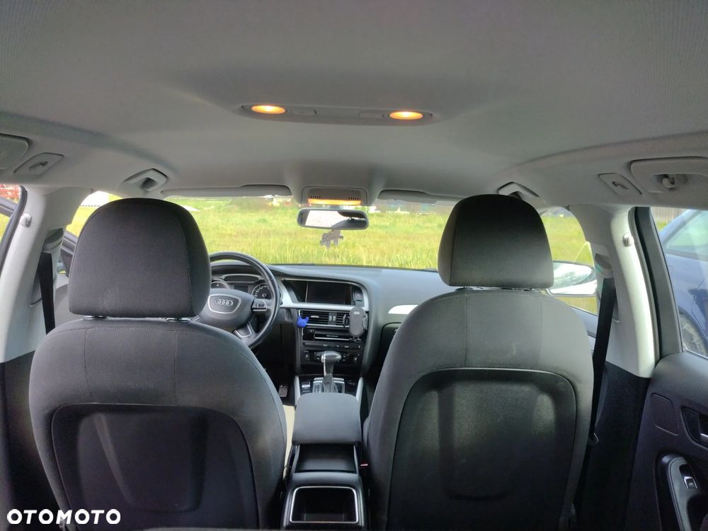 Audi A4 Avant 2.0 TDI DPF clean diesel multitronic Ambiente - 11