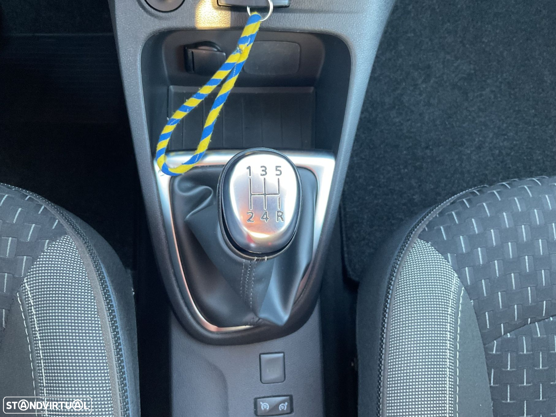 Renault Captur 1.5 dCi Exclusive - 28