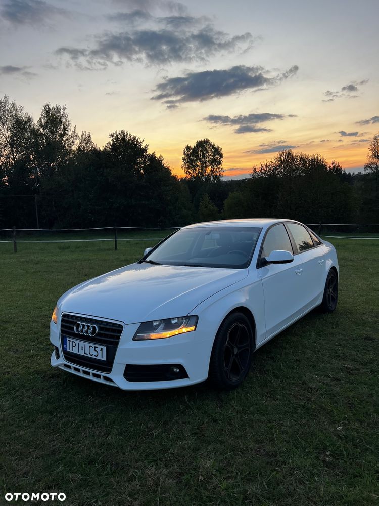Audi A4 - 1
