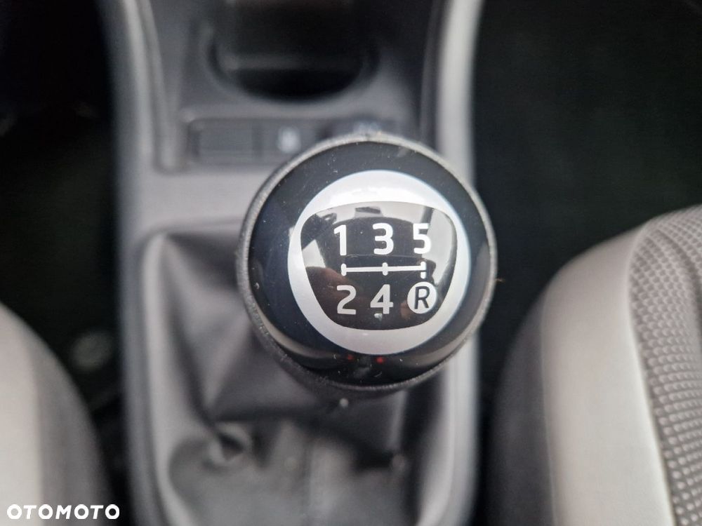 Volkswagen up! - 14