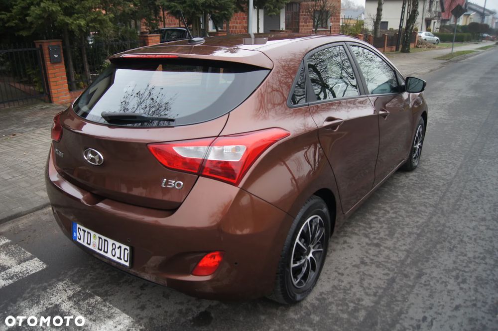 Hyundai i30 1.4 Premium - 7