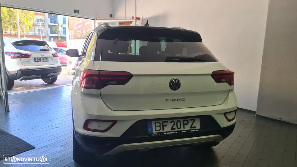 VW T-Roc 1.0 TSI Life - 12