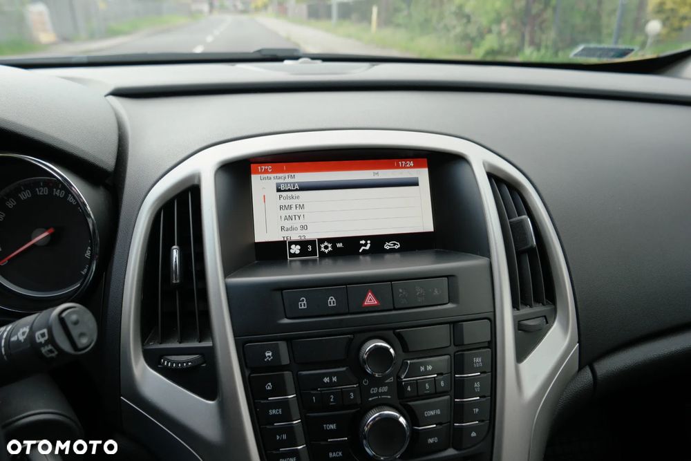 Opel Astra - 26