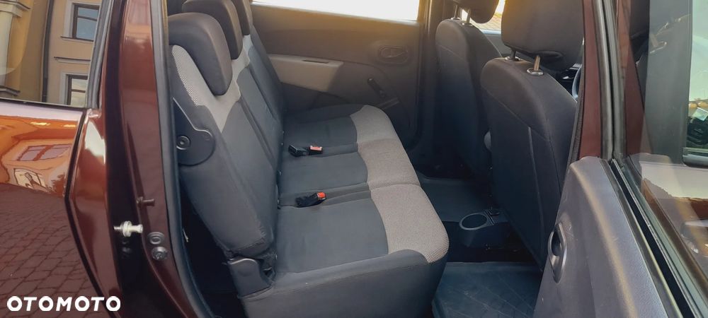 Dacia Lodgy - 13
