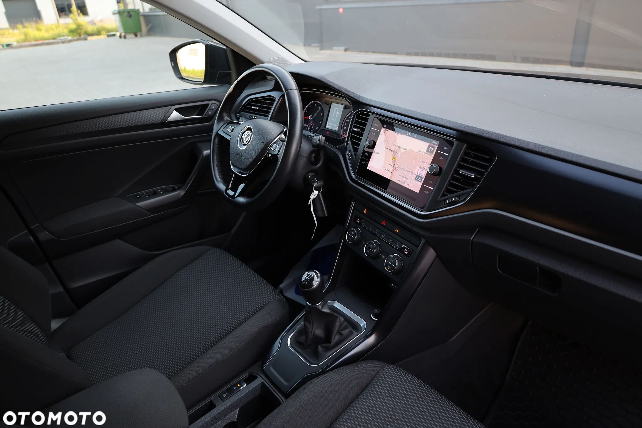 Volkswagen T-Roc 1.5 TSI ACT Advance - 23