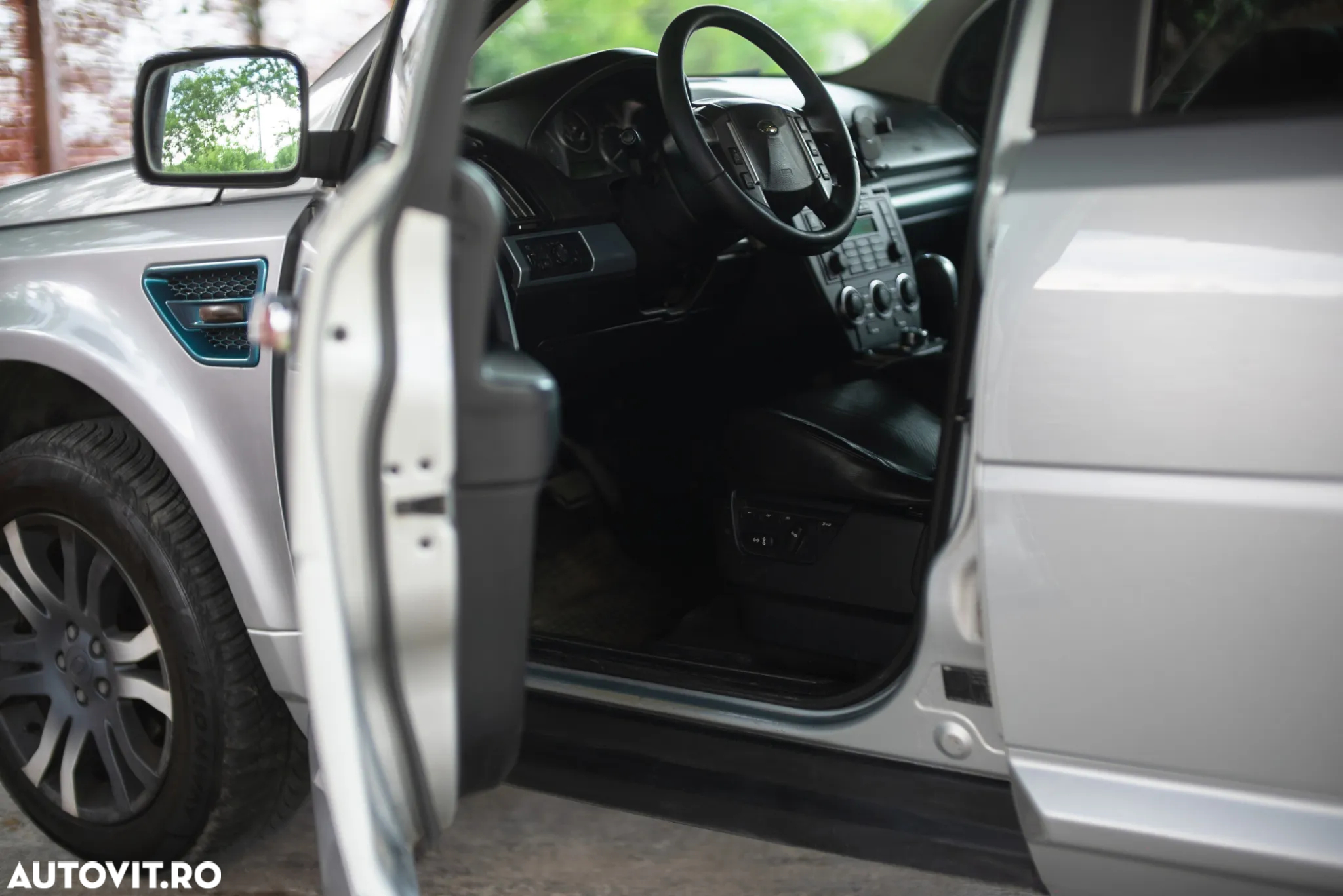 Land Rover Freelander - 12