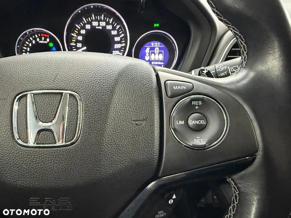 Honda HR-V 1.5 i-VTEC CVT Executive - 17