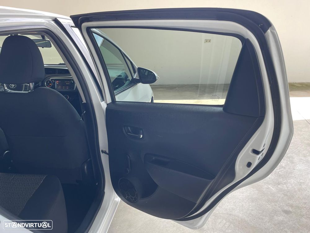 Toyota Yaris 1.33 VVT-i Active - 22