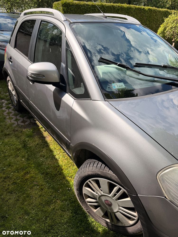 Fiat Sedici 1.6 16V 4x2 Emotion - 18