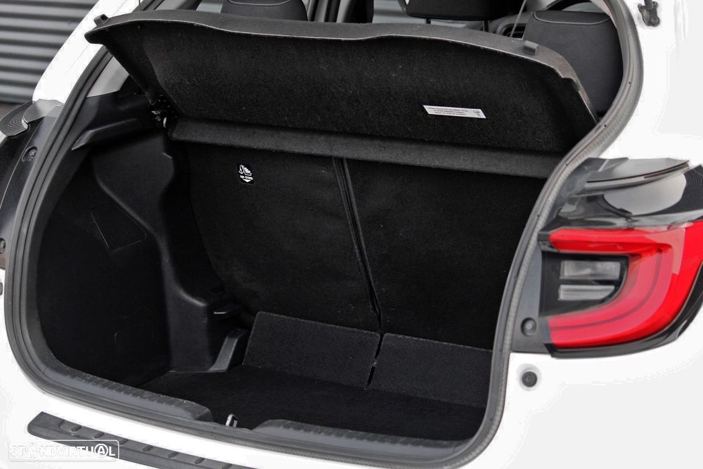 Toyota Yaris 1.5 HDF Comfort - 10