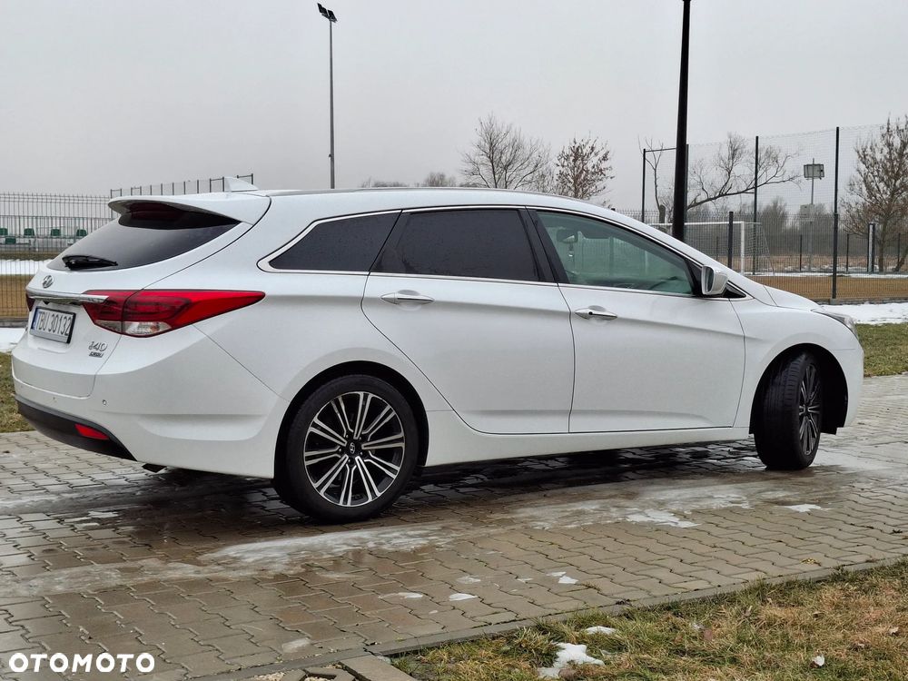 Hyundai i40 1.7 CRDi BlueDrive Premium DCT - 4