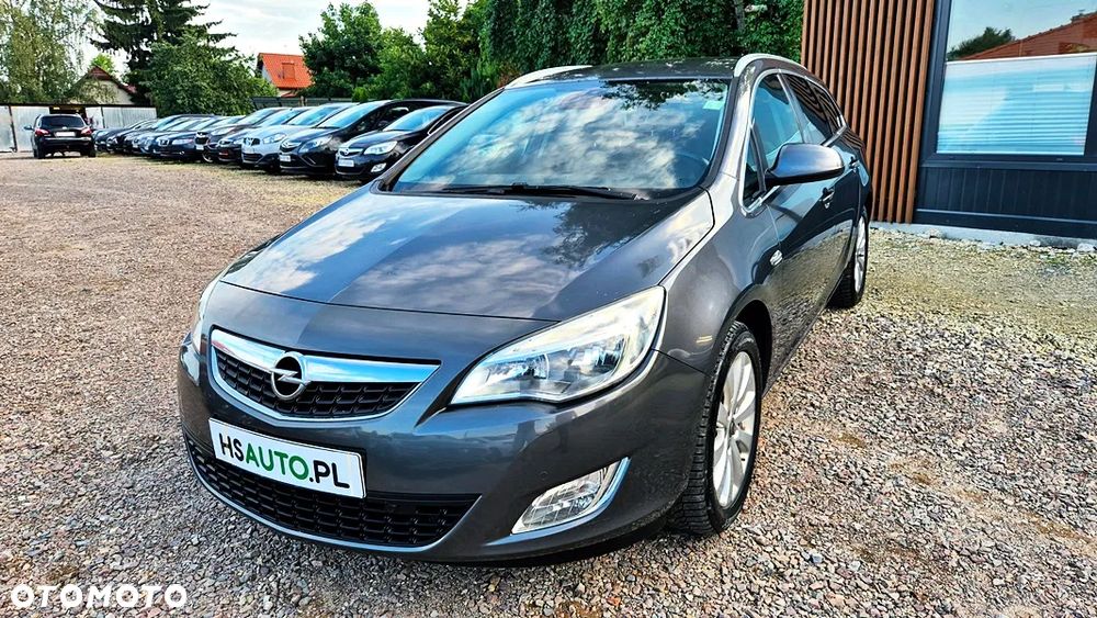 Opel Astra 1.6 T Cosmo - 2
