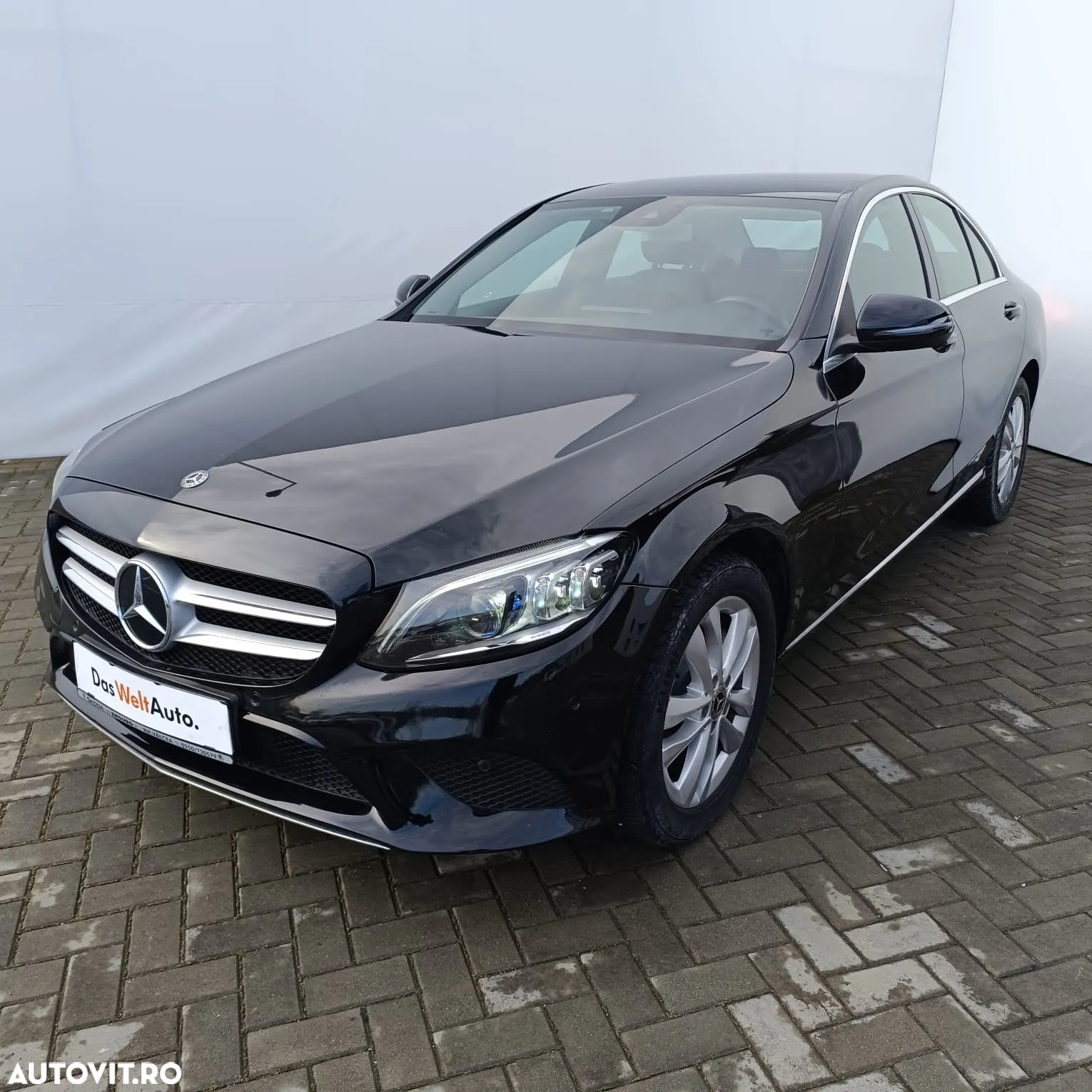 Mercedes-Benz C 220 d 4Matic T 9G-TRONIC - 2