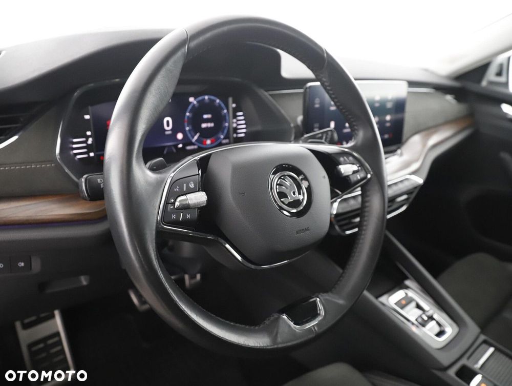 Skoda Octavia 2.0 TDI 4x4 Scout DSG - 7