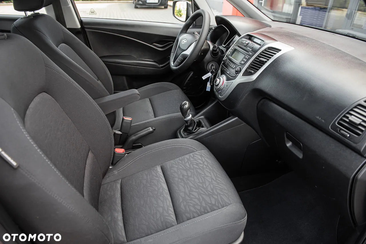 Hyundai ix20 - 26