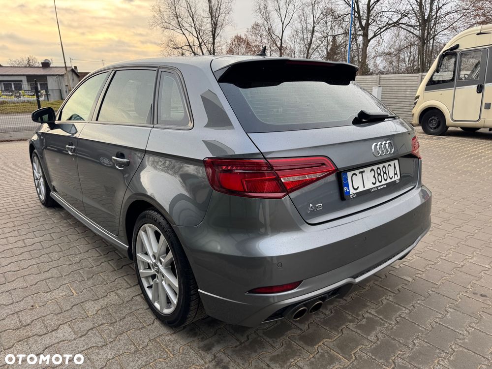 Audi A3 Sportback 35 TFSI Sport S tronic - 4