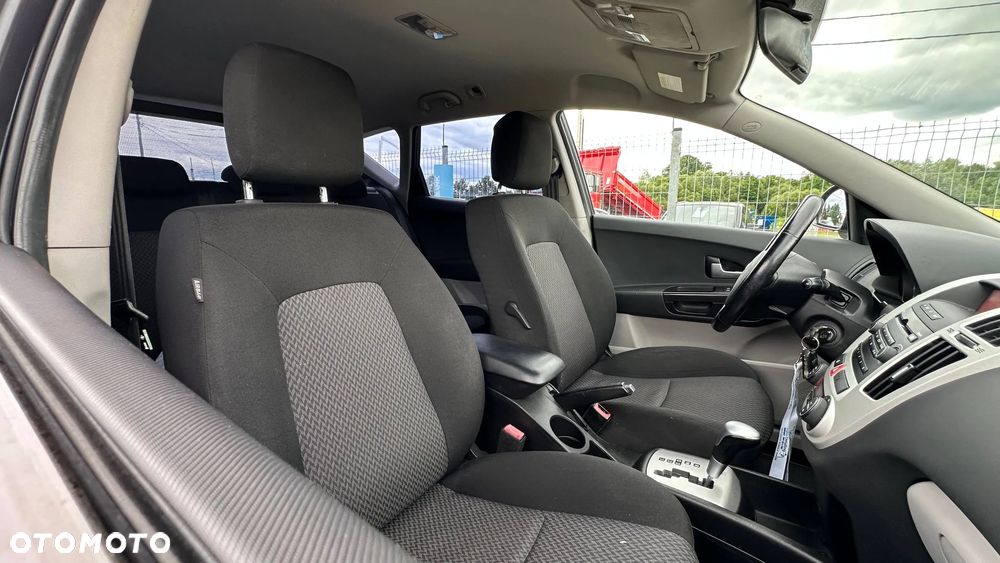 Kia Ceed 2.0 CVVT Automatik Spirit - 30