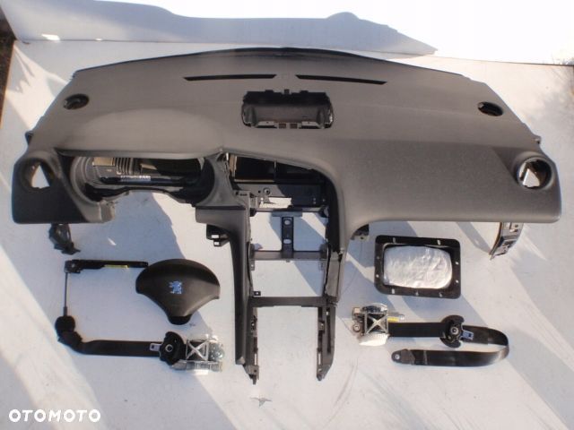 PEUGEOT 3008 DESKA KONSOLA AIRBAG PODUSZKI PASY OK - 1